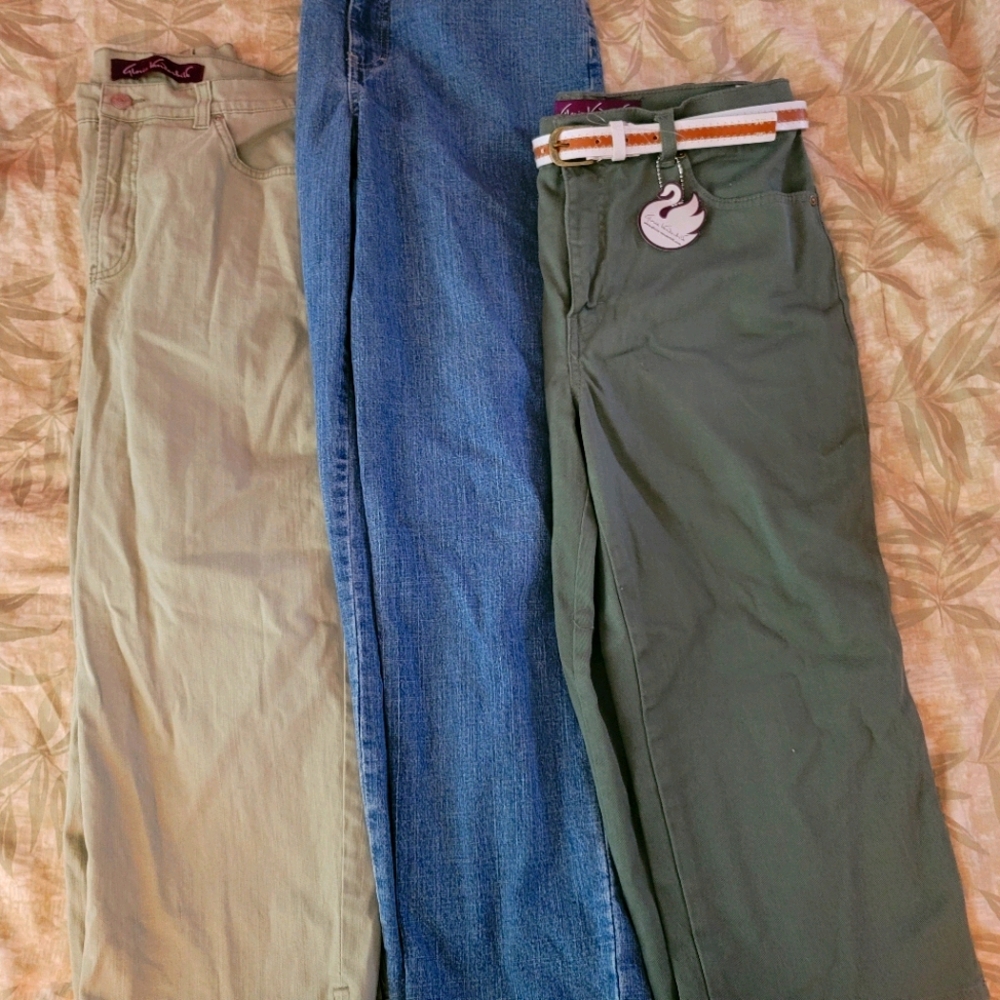 Gloria Vanderbilt Pants Bundle